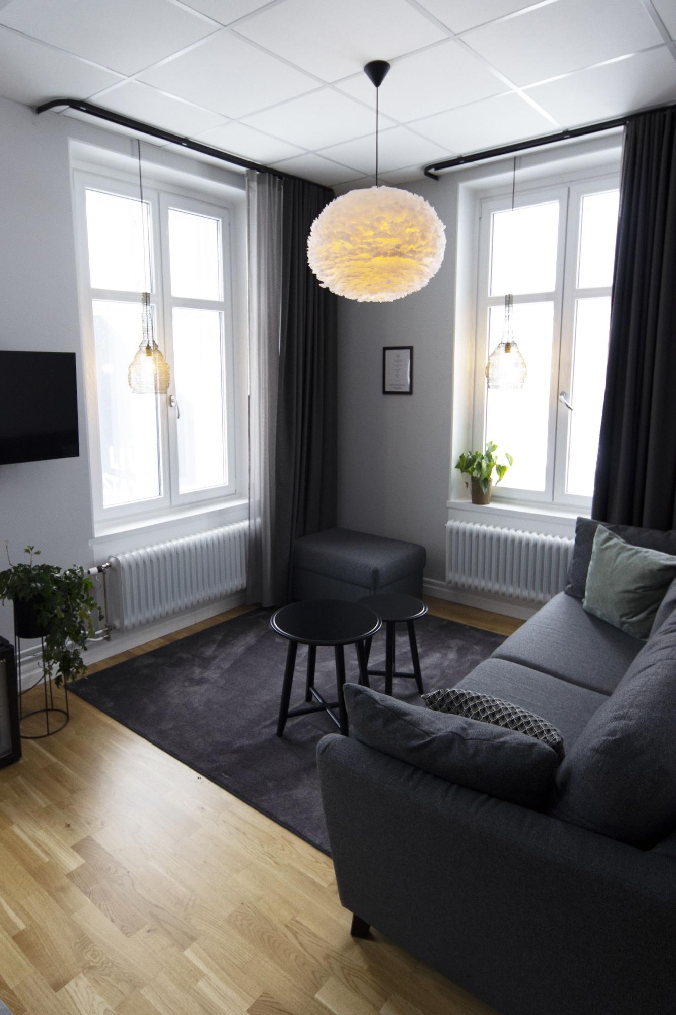 Livin Station Hotel Örebro Buitenkant foto